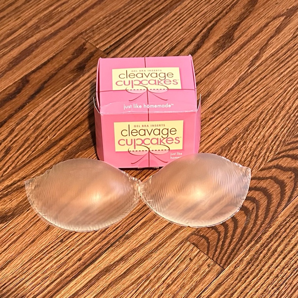 Cleavage Cupcakes bra inserts